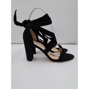 NWOB Carcuume Black Suede 4.5" Chunky high heel ankle wrap dressy sandals 11